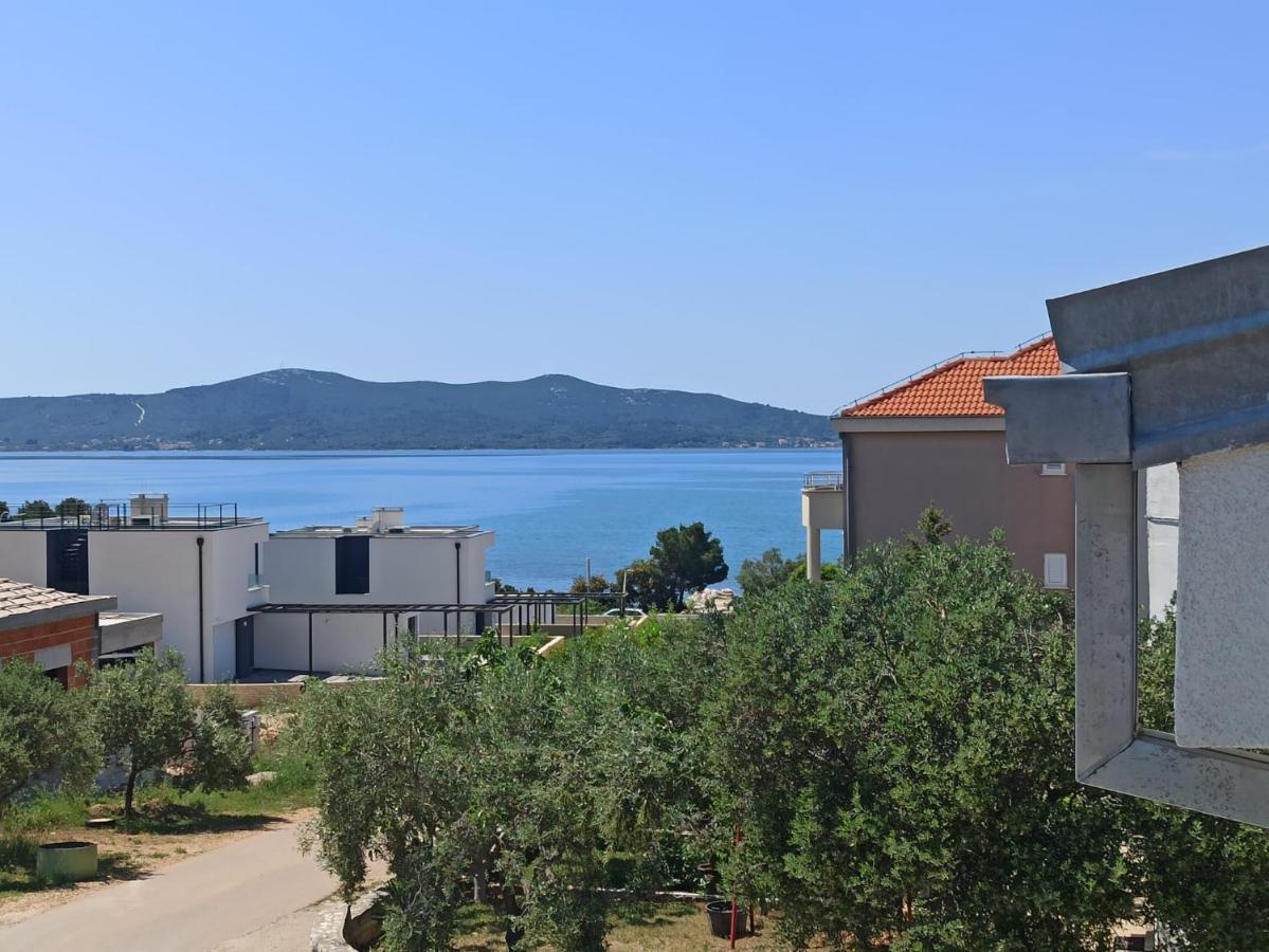 Adriaapart Vip Sukošan Exterior foto
